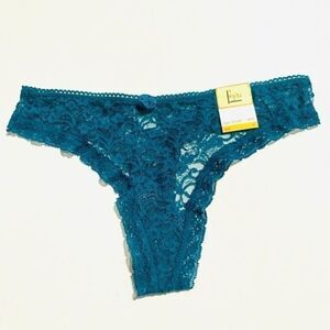 𝅺Felina thong, small